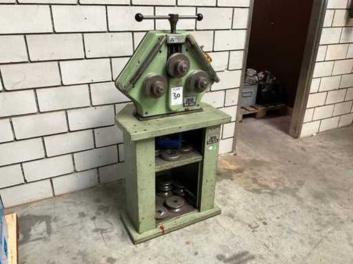 Machine de courbure de profils BPR RS-302