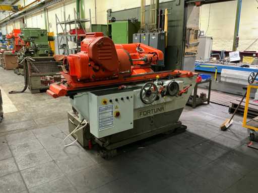 FORTUNA Cylindrical Grinding Machine