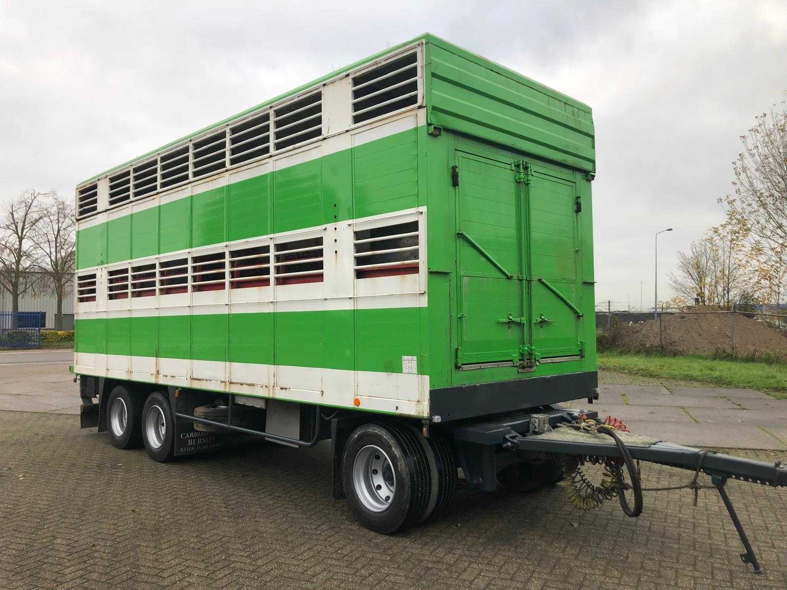 1993 Trailor livestock transport