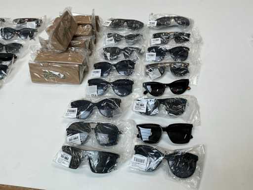 Occhiali da sole Polaroid (16x)