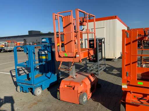 2016 Braviisol Leonardo LUI MINI HD Podno?nik koszowy / osobowy