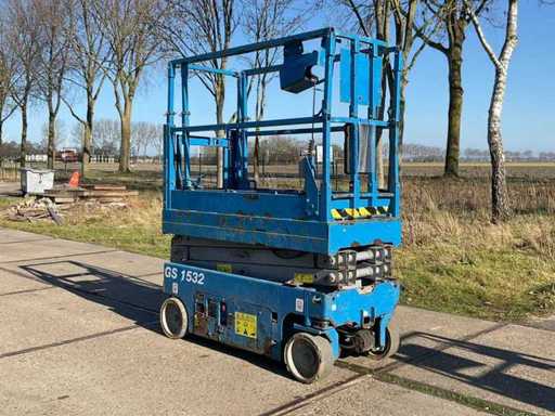 2016 Genie GS 1532 Scissor Lift
