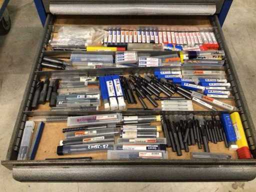 Dulap de scule cu conținut solid de carbură