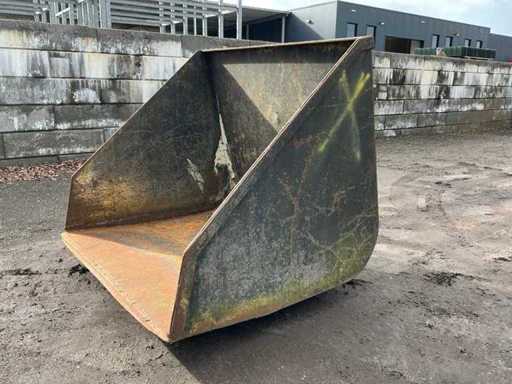 Geschlossener Voluma-Behälter 1730mm – Aufsätze