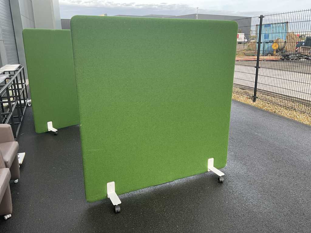 4x Mobile acoustic partition wall