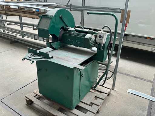 H. Schumacher 570 Scie à bras radial