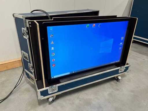 2er Set Iiyama ProLite - 55" 4K Multi-Touchscreens inkl. hochwertigem Doppel-Flightcase