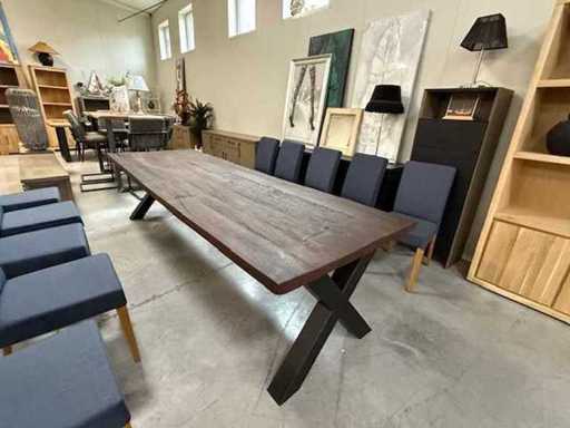 Eettafel Massief oud hout