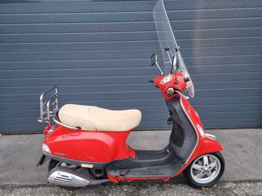 Vespa - LX 4T