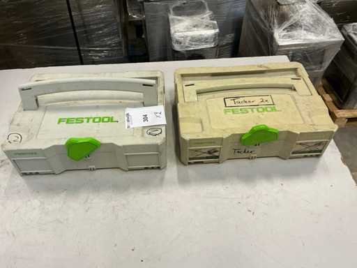 Różne tackery (4x)