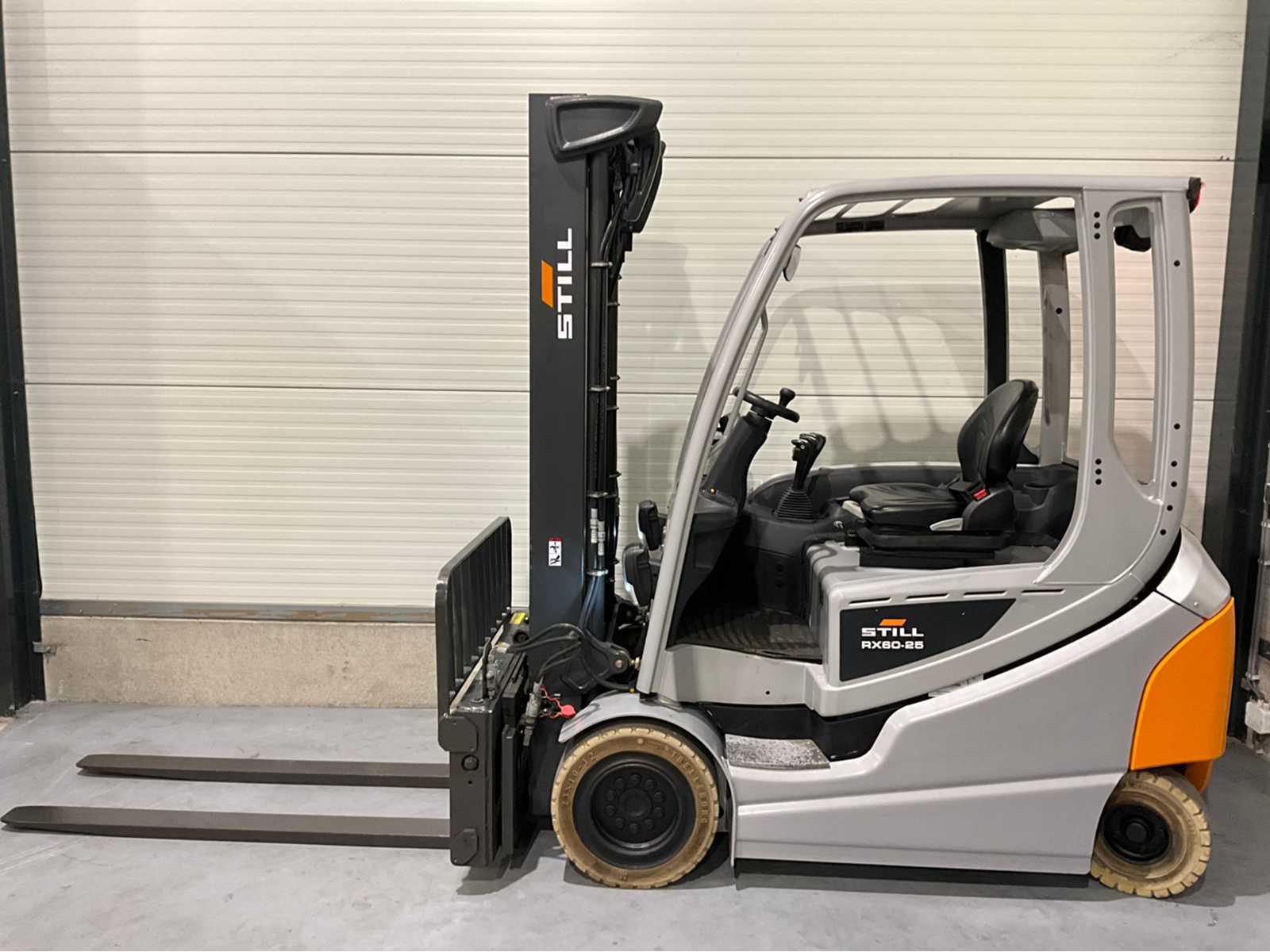 2020 Still RX60-25 – wózek widłowy z regulacją wysokości widelców o udźwigu 2500 kg