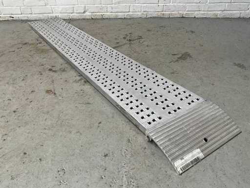 2023 MetalMec MM014S0.30.20 Rampa załadunkowa