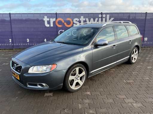 2011 - Volvo - V70 - 2.0T R-Edition - Personenauto