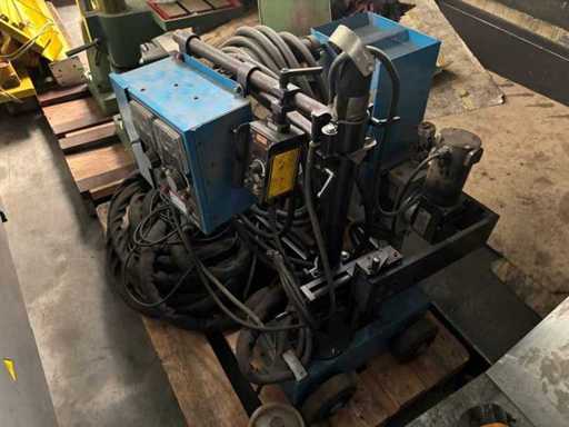 Miller - HDC1500A - Miller poederdek las tractor