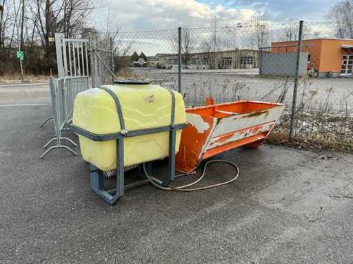 Separator de pietriș cu rezervor de apă