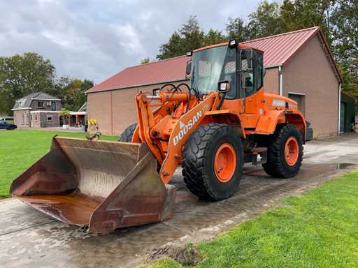2011 Doosan DL200 Shovel