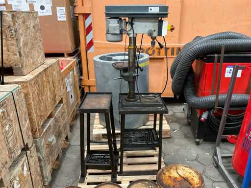 Quantum B 20F Column Drilling Machine