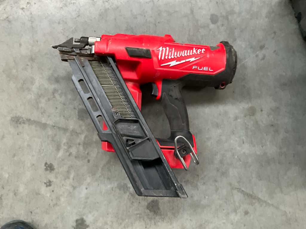 Milwaukee m18 online ffn