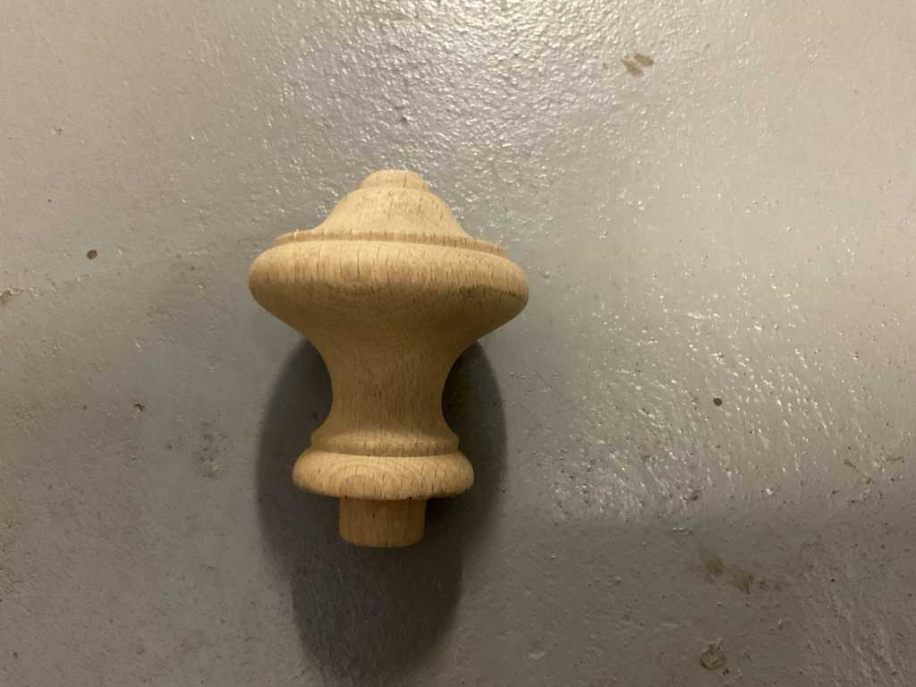 Beech wood knob