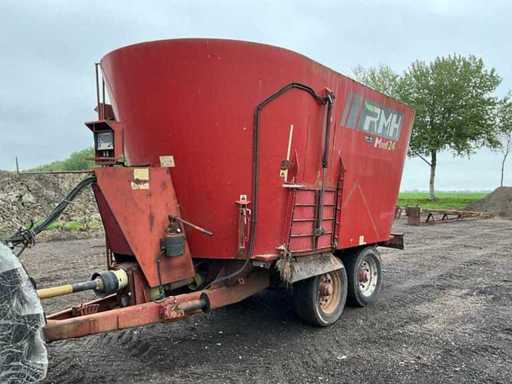 2010 RMH Mixell 24 Feed Mixer