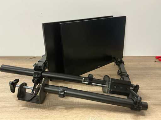 LG/AOC 24 inch Monitor (4x)