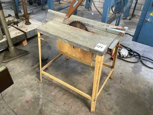 1986 Scheppach TKU Construction Saw Table