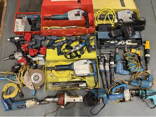   Beaucoup de machines manuelles