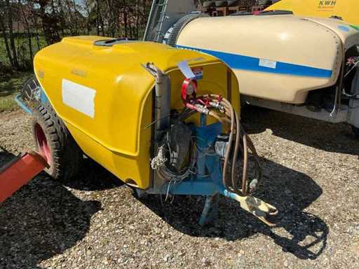 KWH Mounted Sprayer