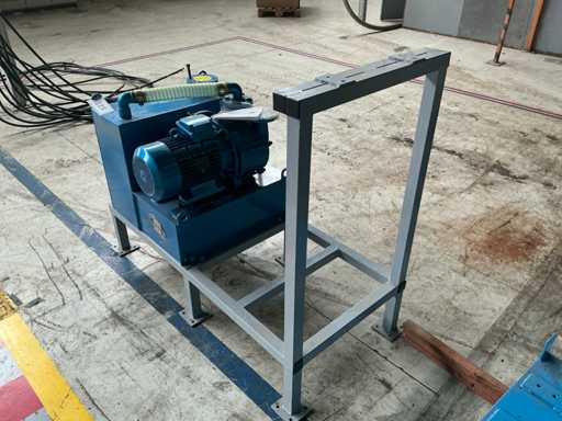 2020 POMPETRAVAINI HPK 4 TRMB 40-200/RX/IE3 Pompa per vuoto/Serbatoio di ricambio