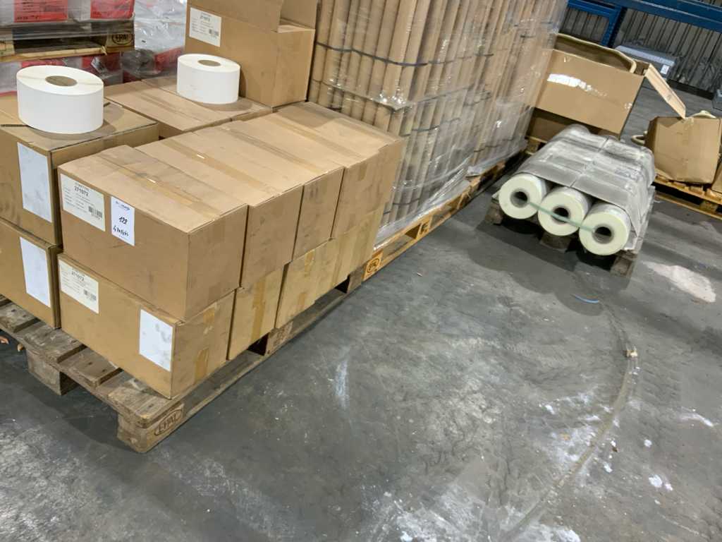 Batch of label rolls; foil and tubes