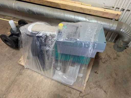 2024 Wilo Stratos GIGA2.0 - 100/1-30/5.5 Hocheffizienter Inline-Zirkulator