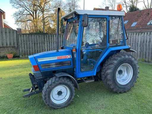 1996 Iseki 5040A (TA serie) Vierwielaangedreven landbouwtractor
