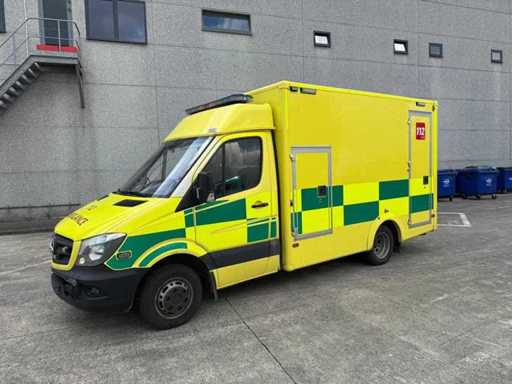 MERCEDES - 2014 - 319 CDI - AMBULANCE - Car