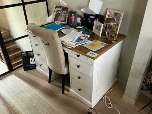 Tavolo da ufficio + sedia