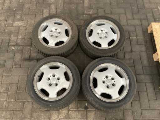 Dunlop / Vredenstein Anvelop? auto cu jant? Mercedes-Benz (4x)