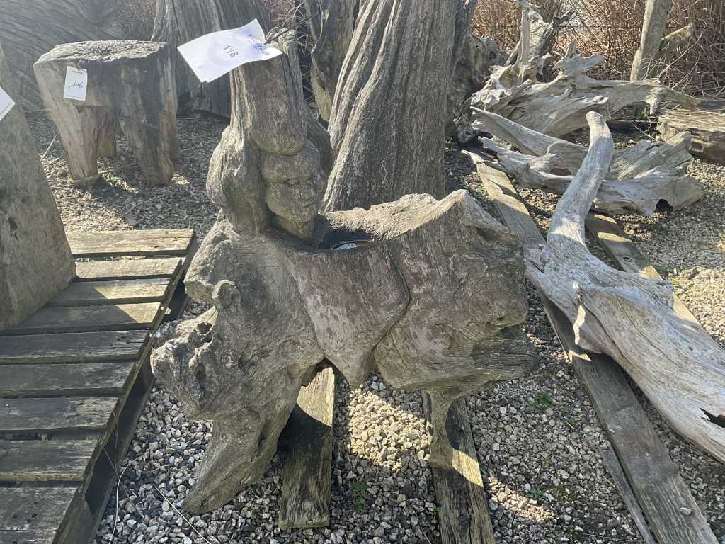 Sculpture sur bois de Sempre « abreuvoir d’oiseau »