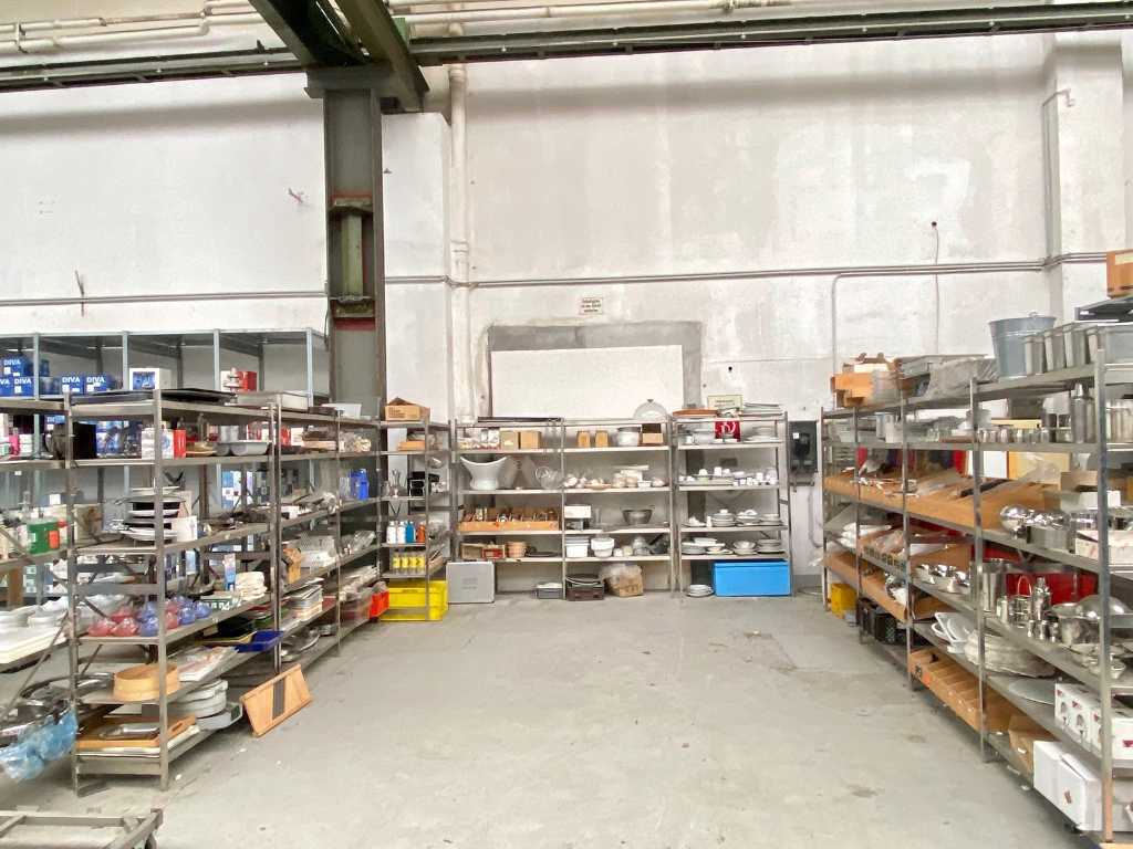 Storage rack with contents | Troostwijk Auctions