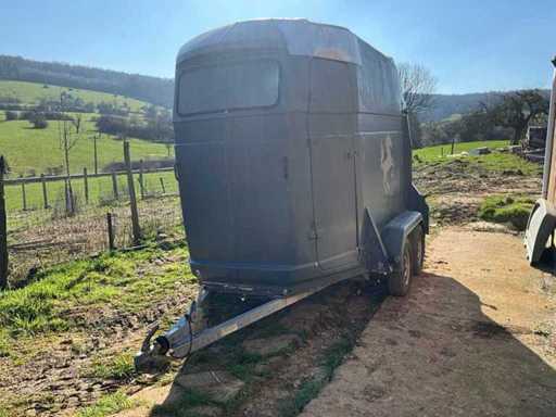 Trasporto a cavalli BCW V4-8-17-E