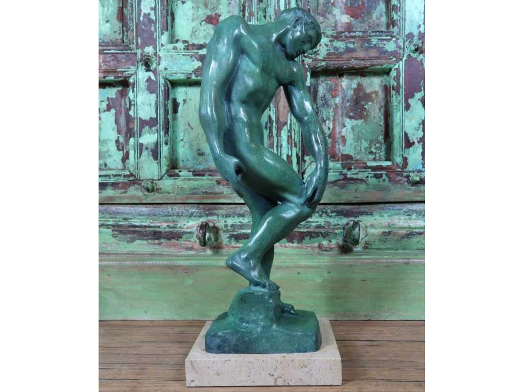 Standbeeld van A. Rodin; presentatie: 'Adam' (Brons) 