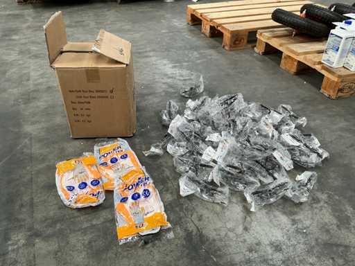 Baymax / Powertek Veiligheidsbrillen en handschoenen