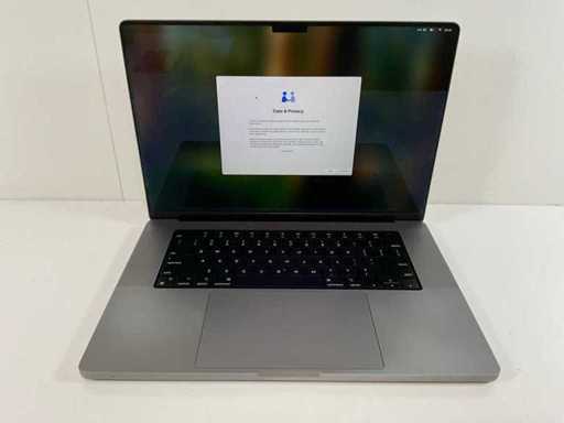 Apple MacBook Pro 16", Apple M1 Pro, 16GB RAM, 512GB NVMe Laptop
