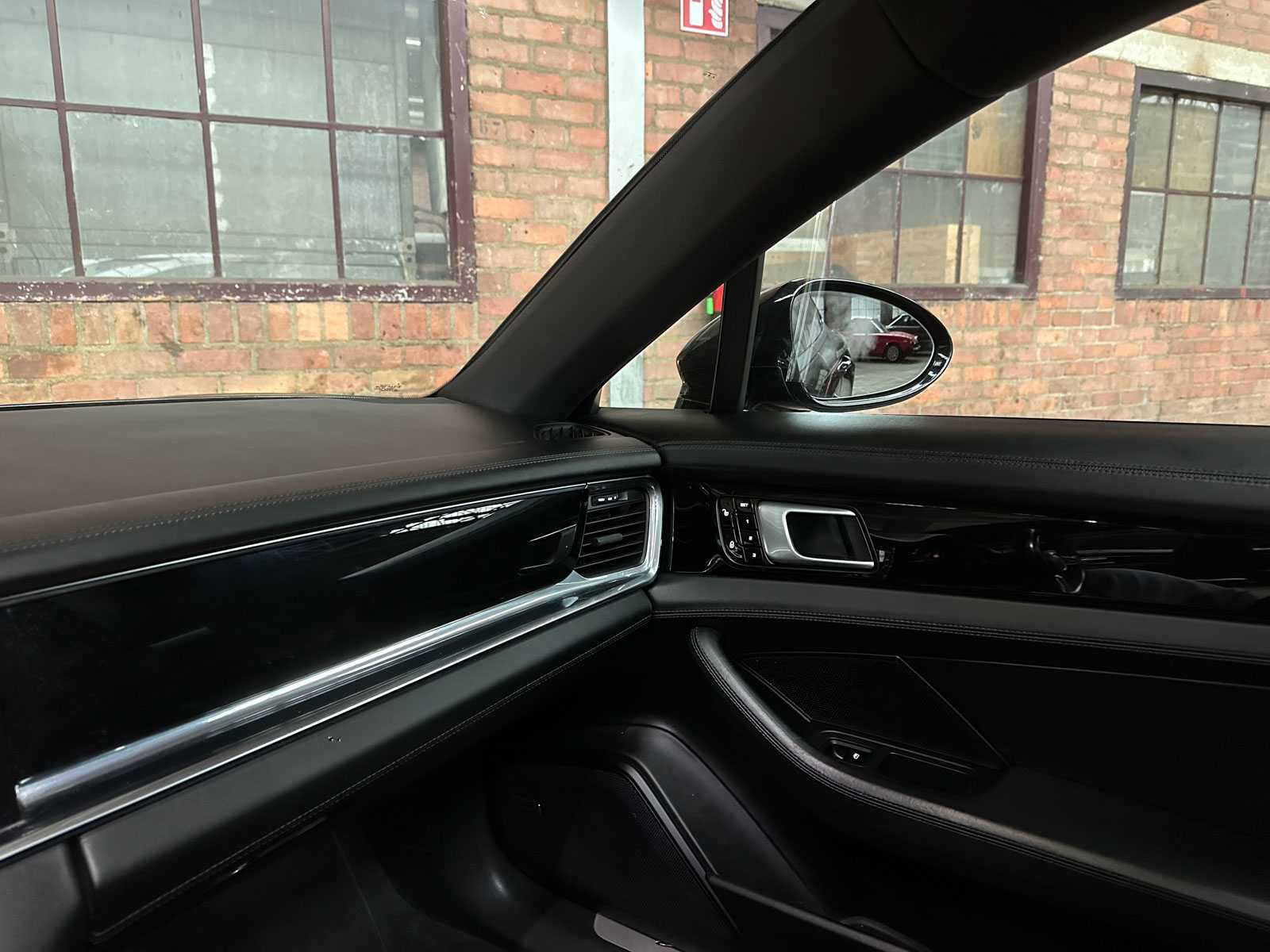 Porsche Panamera Sport Turismo 4 E-Hybrid Executive 2.9 V6 462pk 2018 Sport-Chrono, G-856-XL