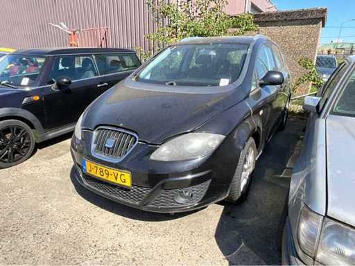 Samochod pasażerski SEAT Altea XL 1.8 TFSI w stylu 2011