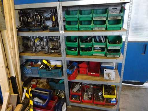 Batch of machine parts and installation material