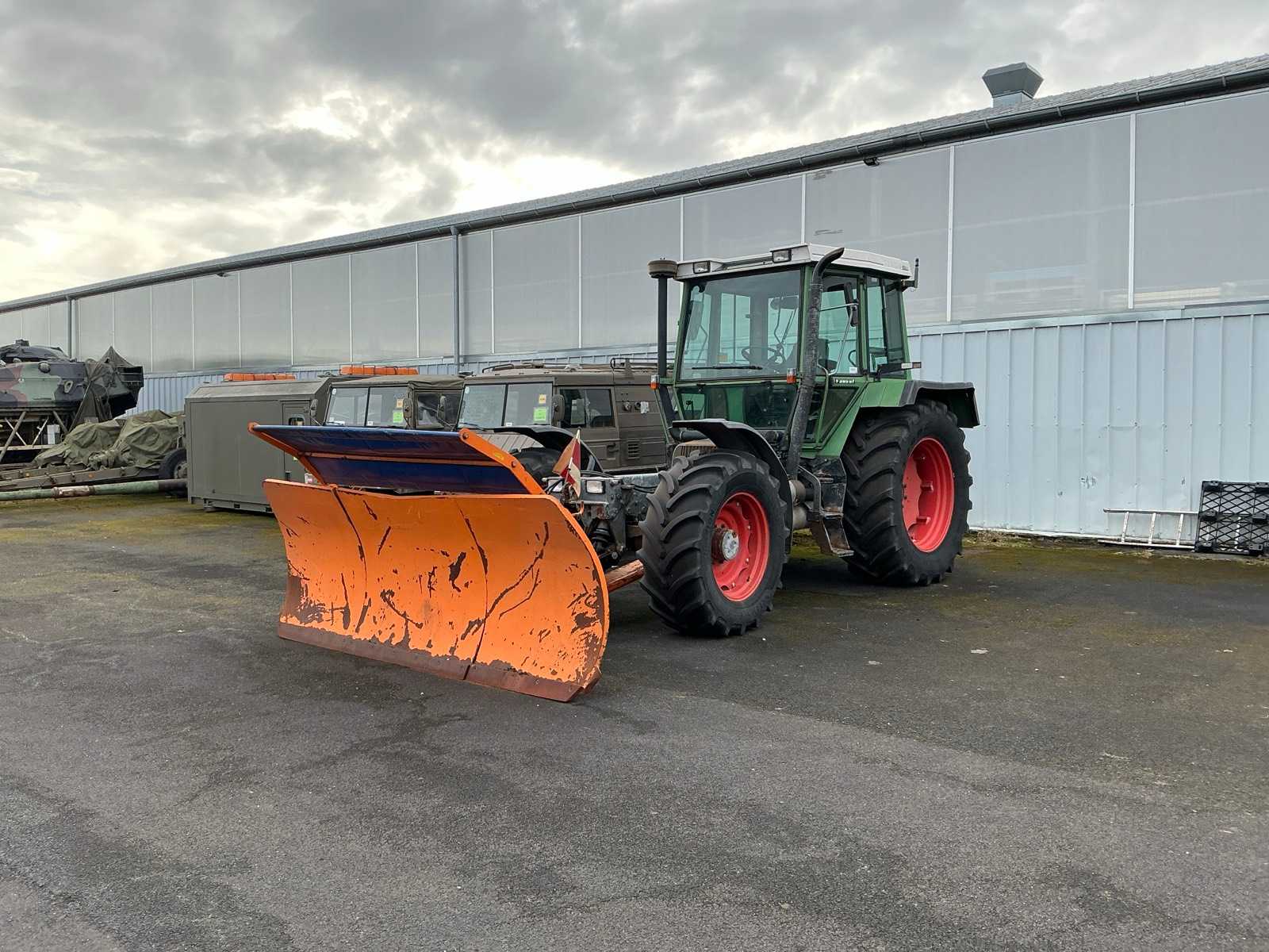 Fendt 395-tractor uit 1999