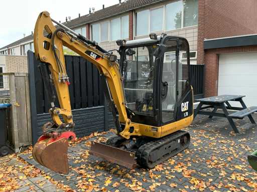 2016 Cat 301.7D Mini Excavator