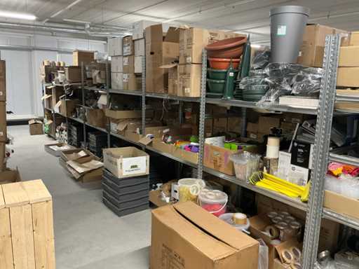 Diverse materiale pentru florituri