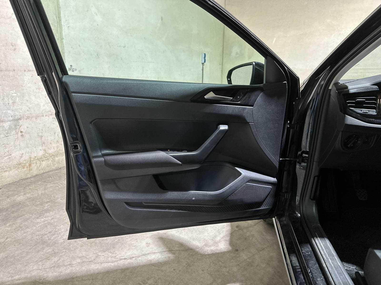 Volkswagen Polo 1.0 TSI Life Business 95pk 2022 (Origineel-NL), P-570-ZZ