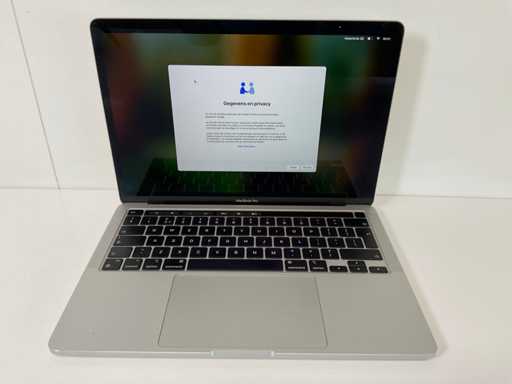 Apple MacBook Pro 13", Apple M1, 8 GB RAM, 500 GB NVMe Laptop