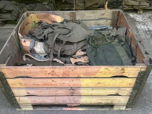 Batch of various army bags